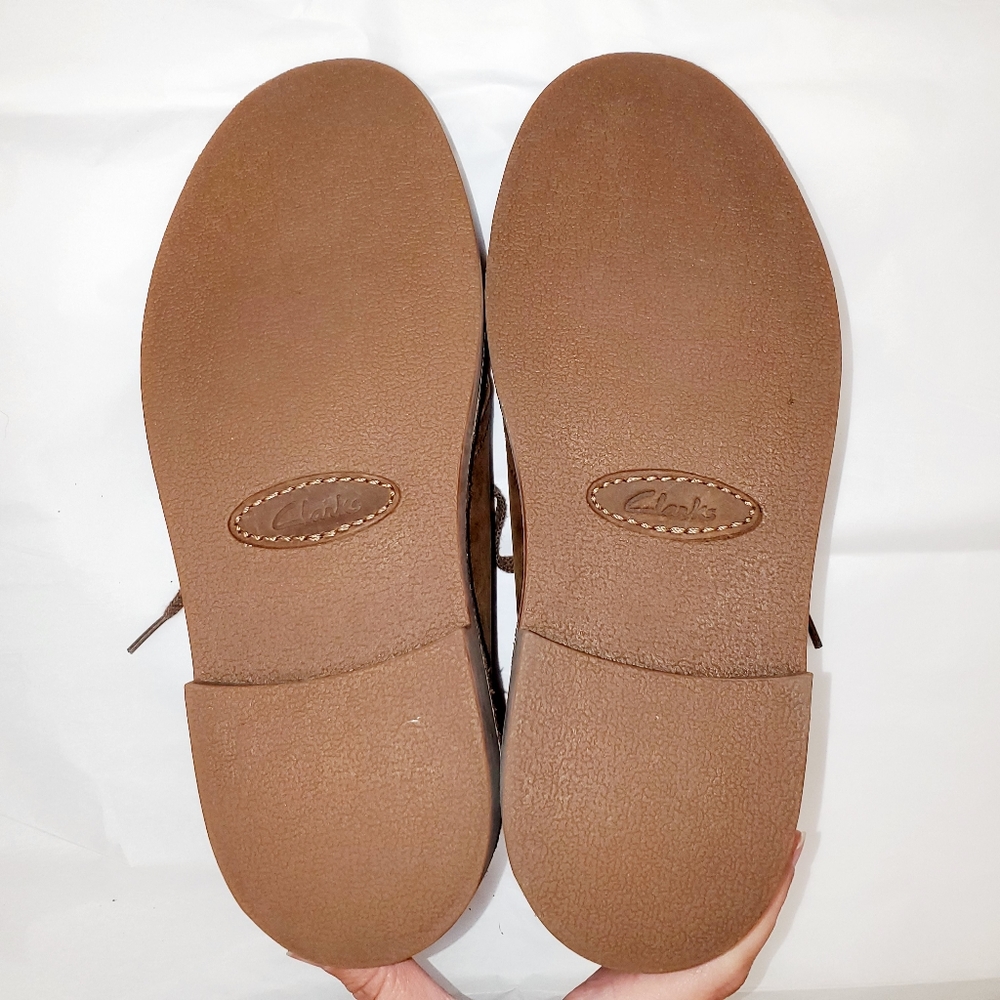 Clarks Collection Acre Bridge Ankle Boots View 5